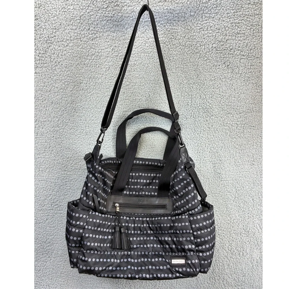Skip Hop Riverside Ultra Light Diaper Bag Tote Womens Black Polka Dot Carryall